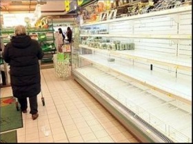 Дефицит продуктов питания. Фото с сайта www.2-999-999.ru